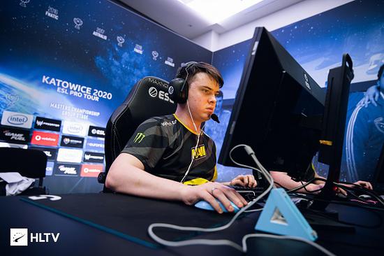 银发族电竞战队崛起 友好商场如何满足老年玩家需求